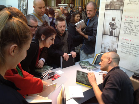 antoine-agata-paris-photo-andre-frere-1