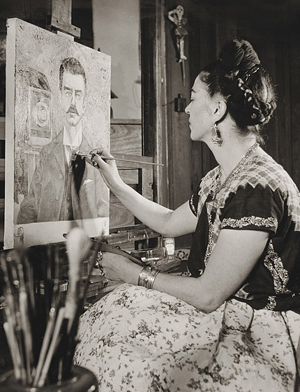 frida-kahlo-ses-photos-9-andre-frere-editions